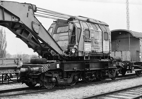 DK10444