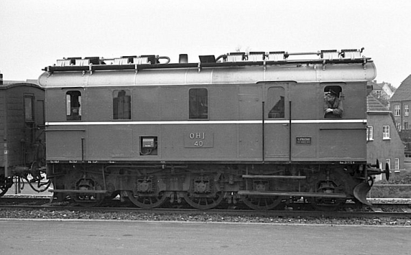 DK10743