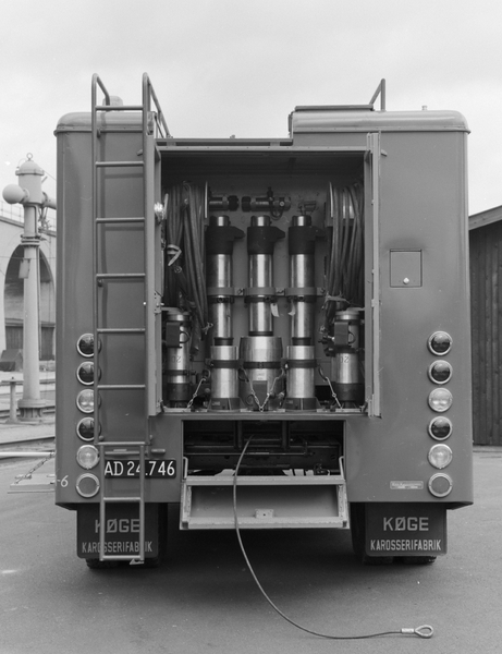 DK10877
