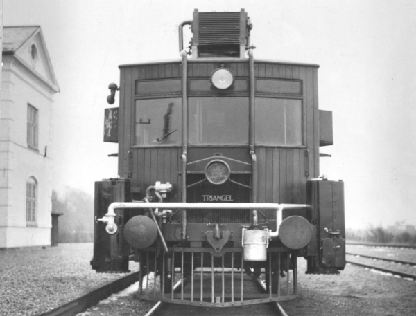 DK10889
