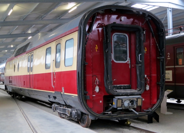 DK11055