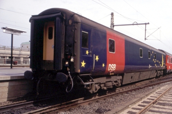 DK11126