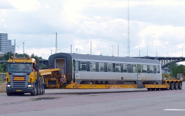 DK11585