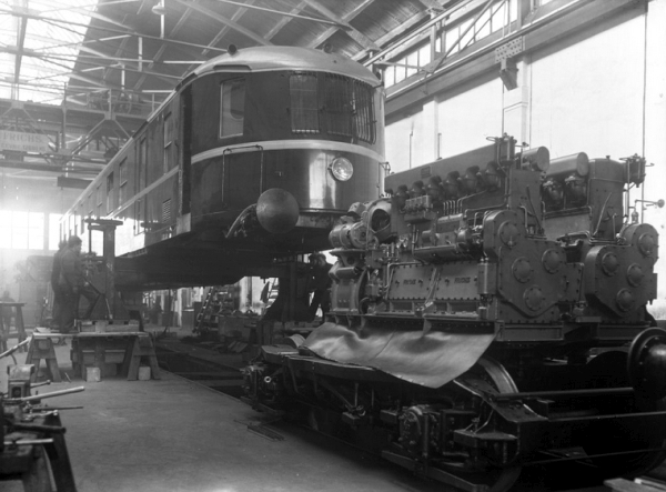 DK11893