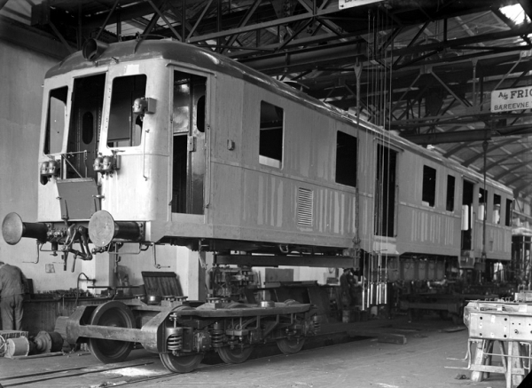 DK12031