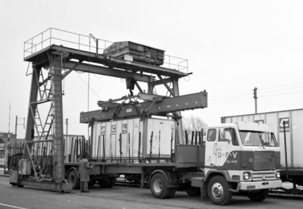 DK12133
