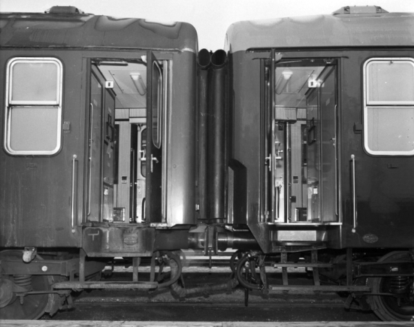 DK12214