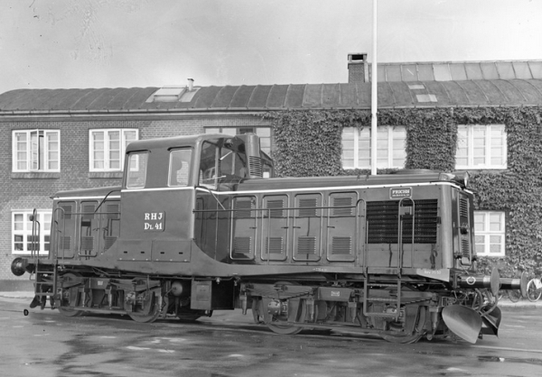 DK12256