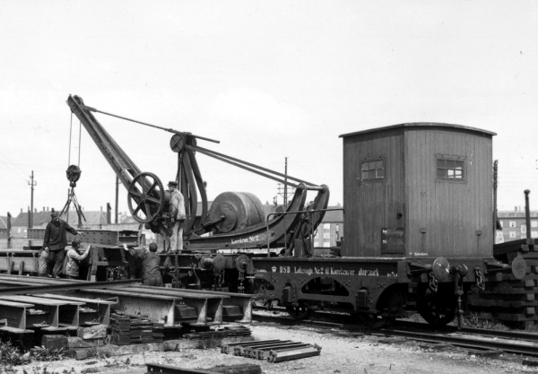DK12690