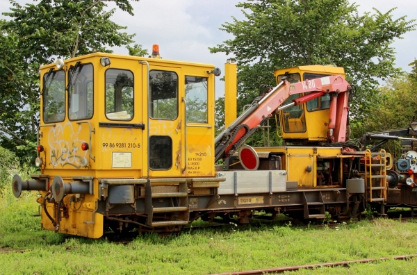 DK12795