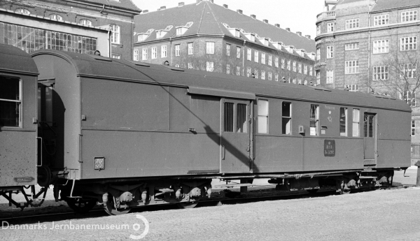 DK13157