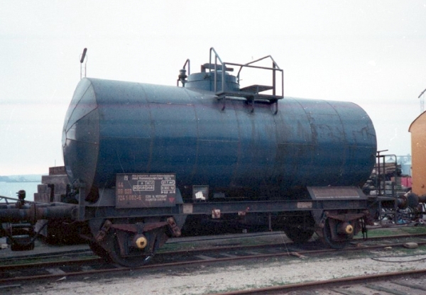 DK13200