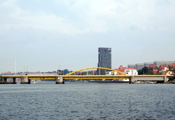 DK13389