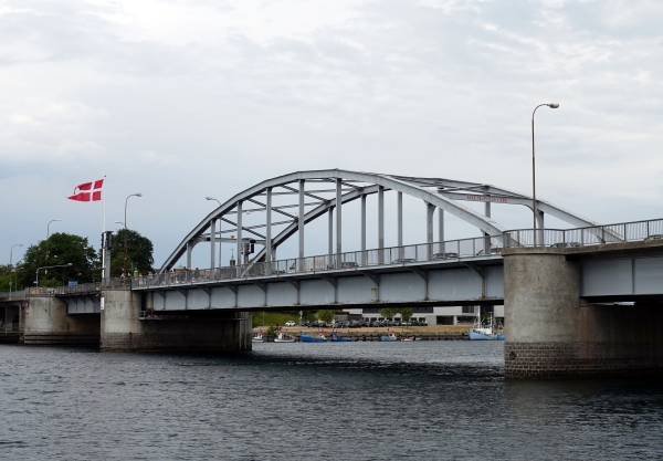DK13390