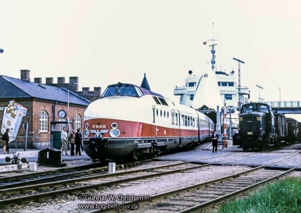 DK13717