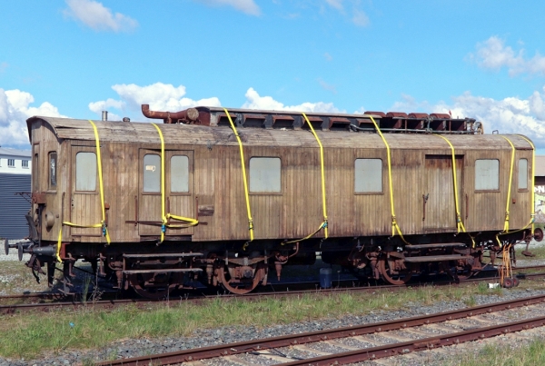 DK13806