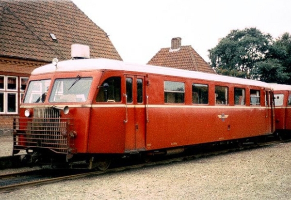 DK13906