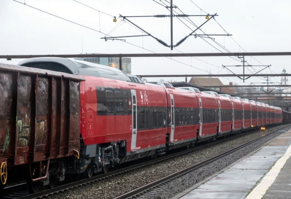 DK14008