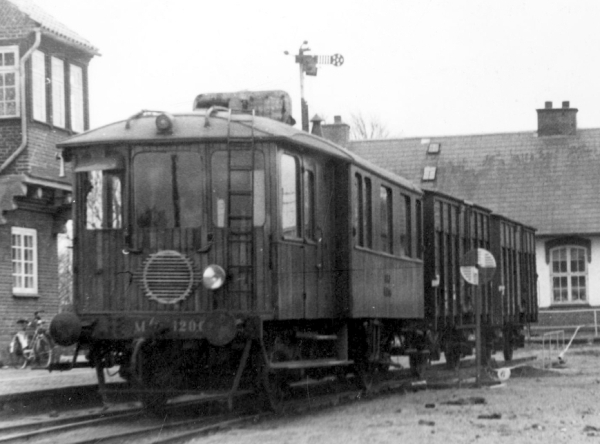 DK15817