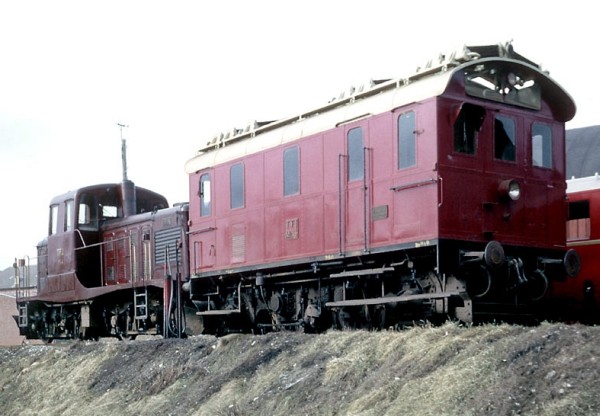 DK2033