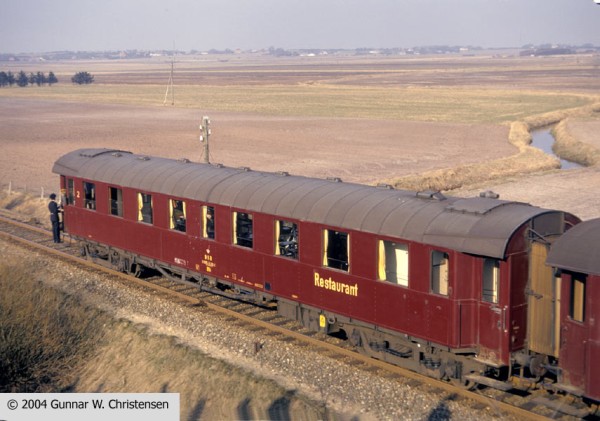 DK3353