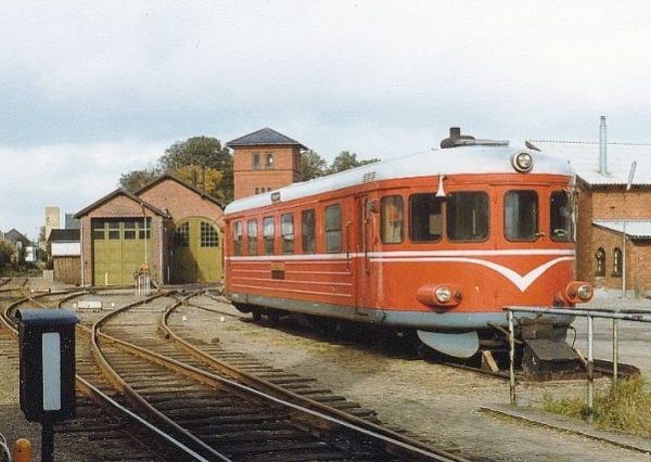 DK3712