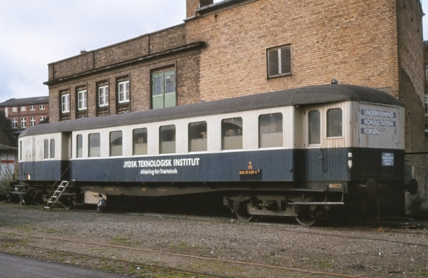 DK7199