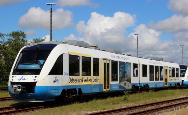 DK7785