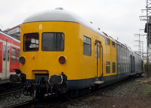 DK8003