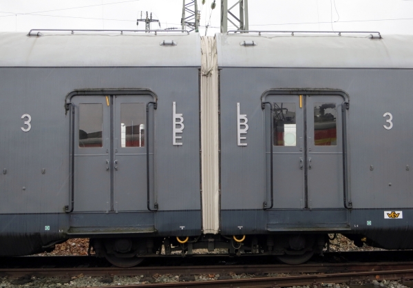 DK8004