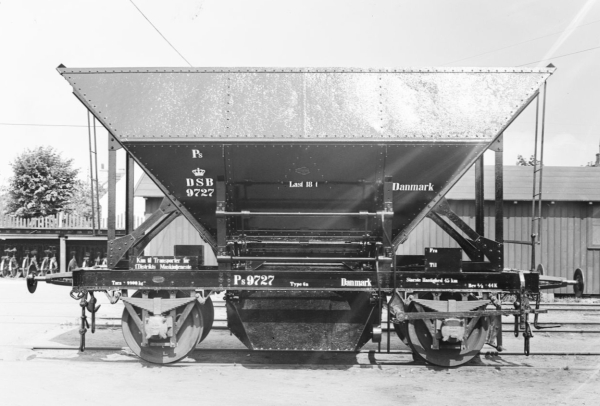 DK8049