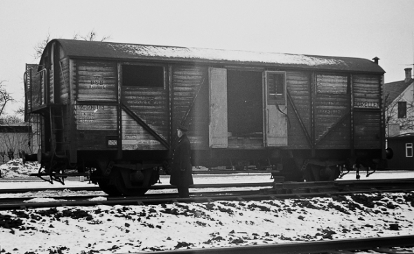 DK8099