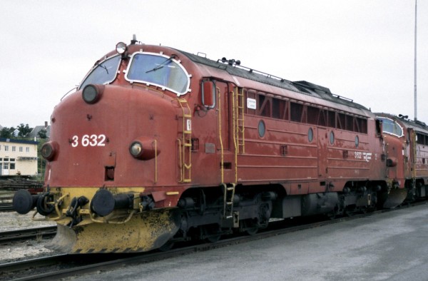 DK8790