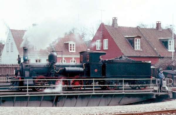 DK8892