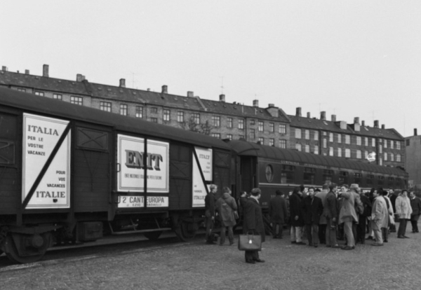 DK11348
