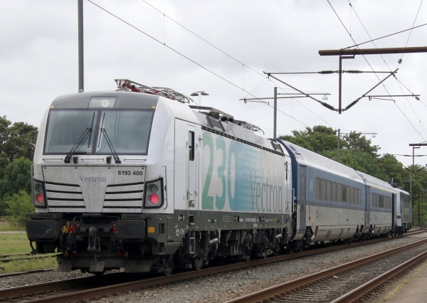 DK15071
