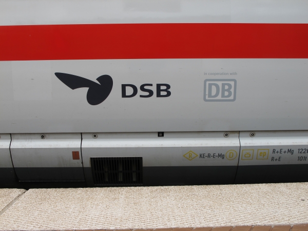 DK4093